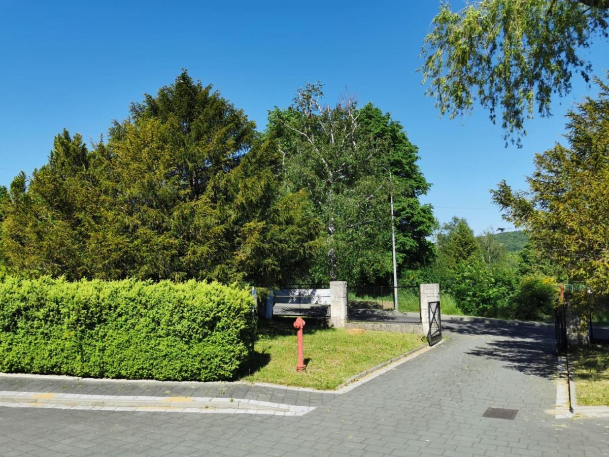 Osrodek Natura Pokrzywna Exterior foto